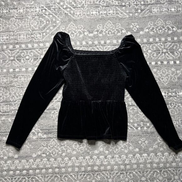 GAP Black Velvet Smocked Peplum Top Women's Medium Whimsygoth Peasant - Picture 1 of 7